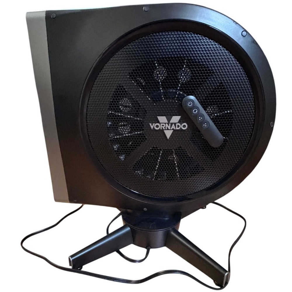Vornado Strata Oscillating Fan Black Modern Air Circulator Remote Office